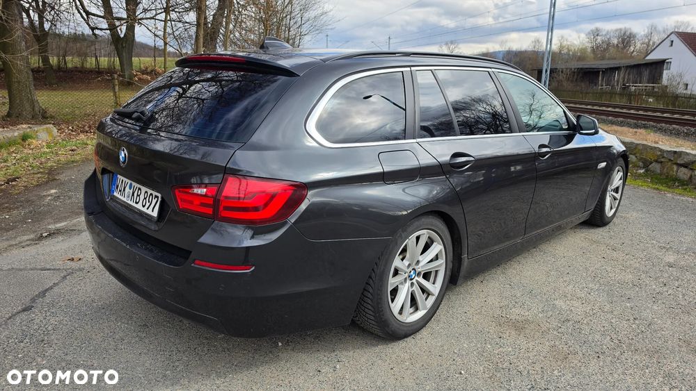BMW Seria 5 520d Blue Performance - 23