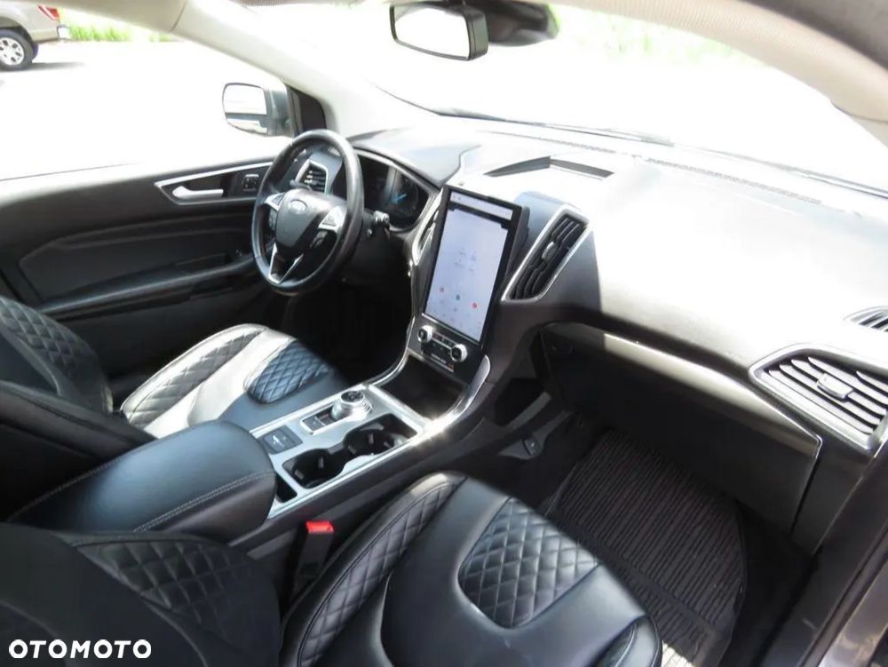 Ford Edge - 16