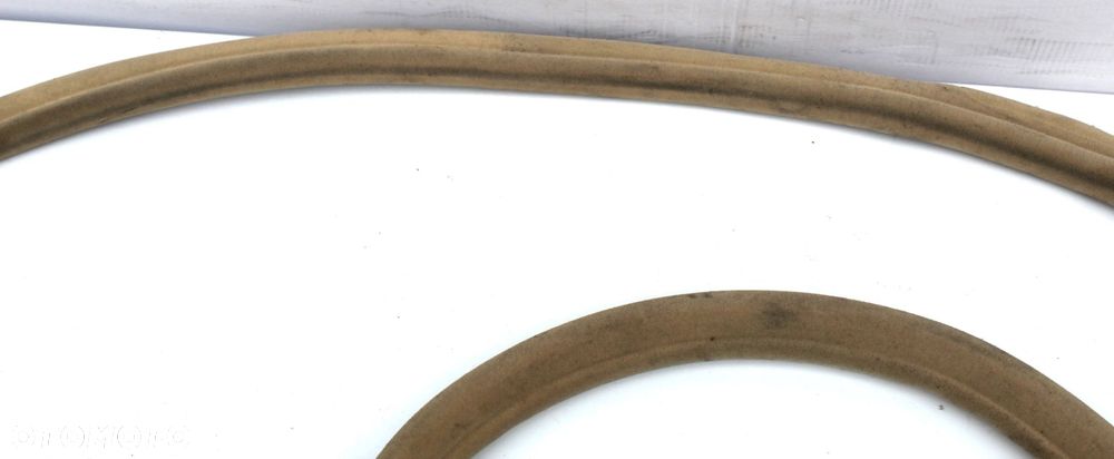 USZCZELKA DRZWI PRZÓD LEWA BMW E38 - 4