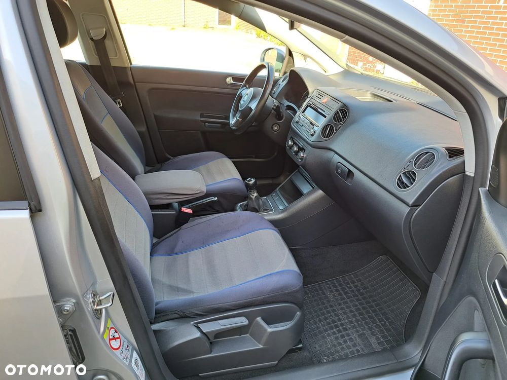 Volkswagen Golf 1.6 Comfortline - 12