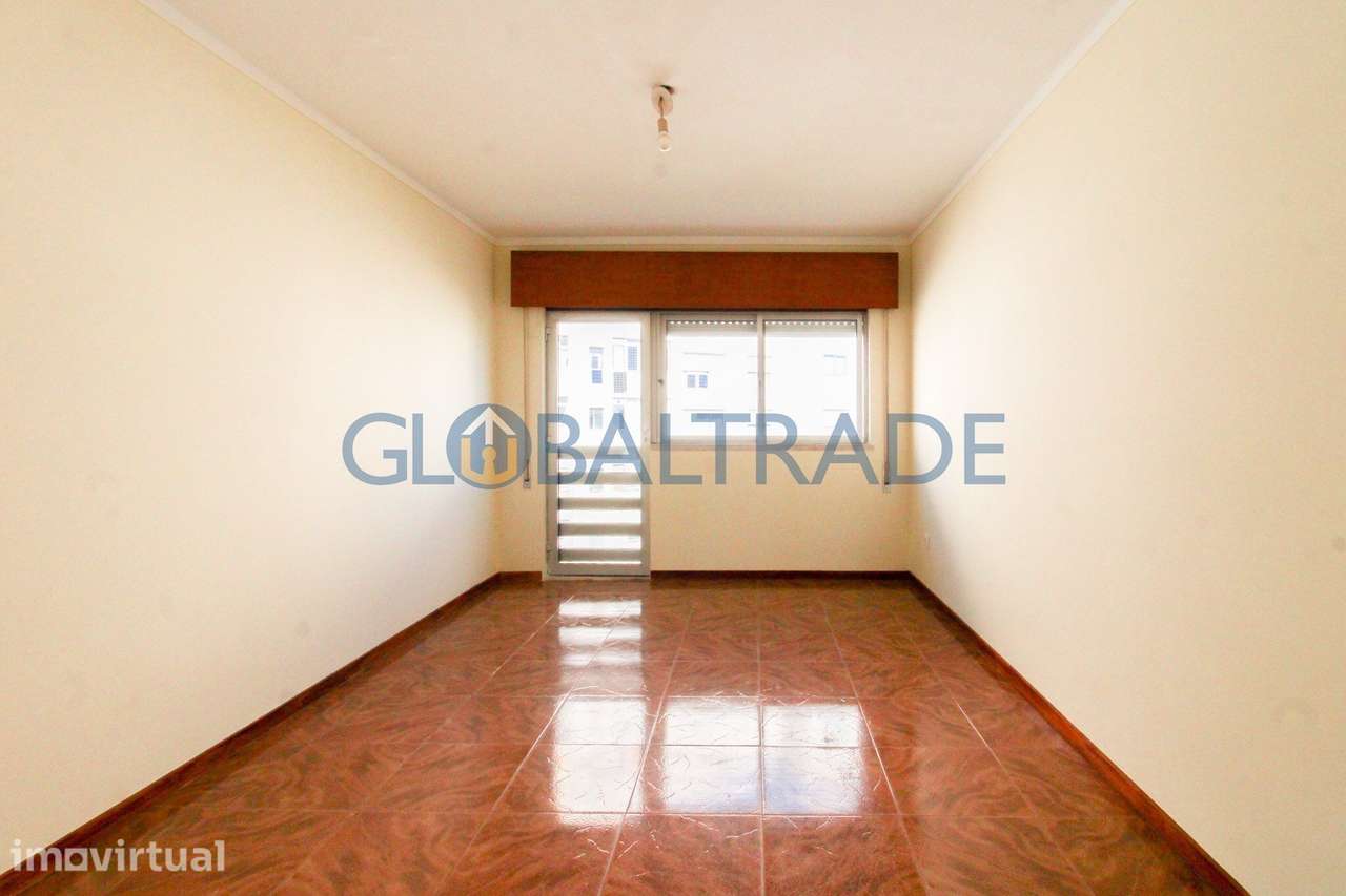 Apartamento T3 com Garagem Box em Vila D'Este - Grande imagem: 3/40