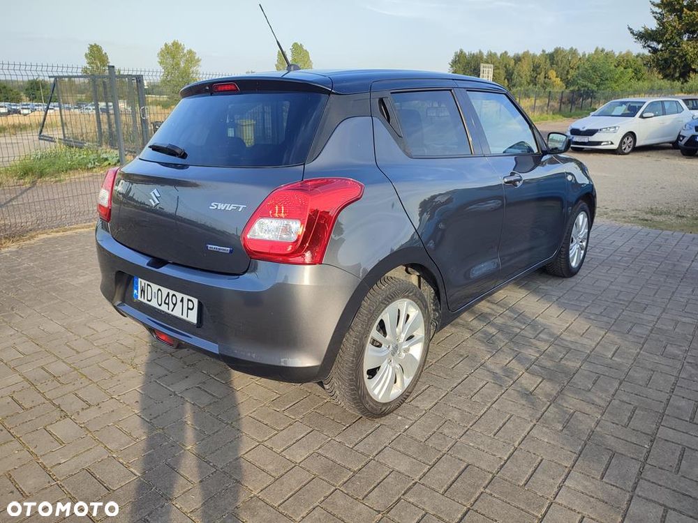 Suzuki Swift 1.2 SHVS Premium Plus - 5