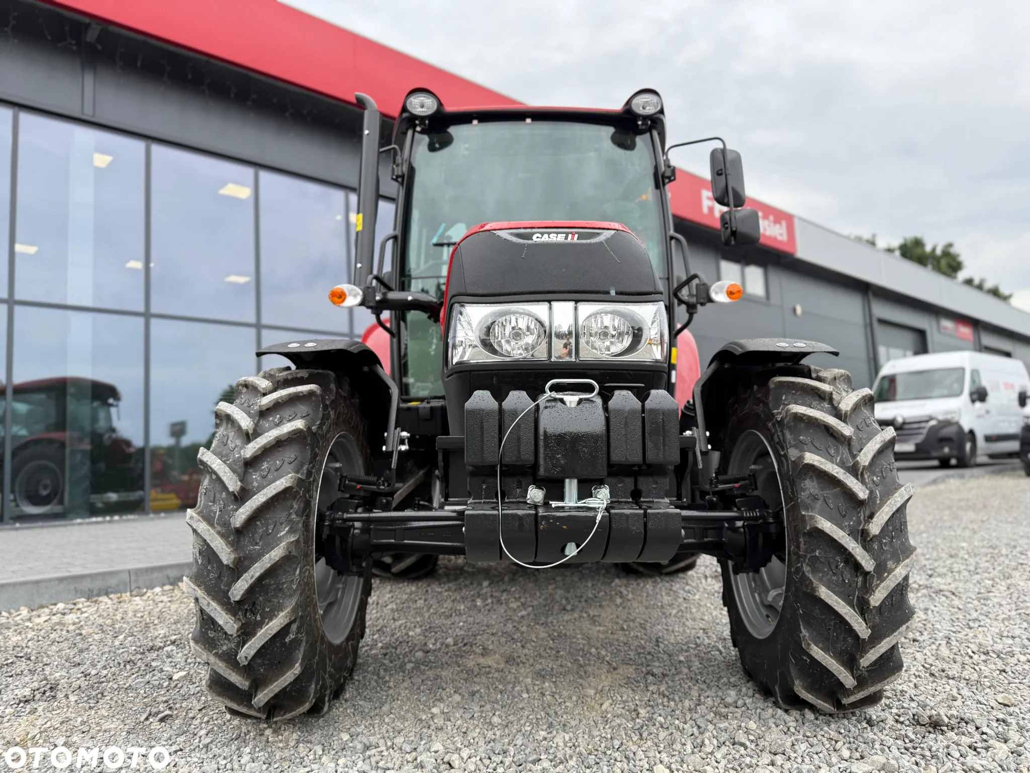 Case IH FARMALL 75A - 12