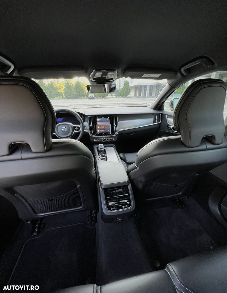 Volvo S90 B4 MHEV AT Plus Bright - 16