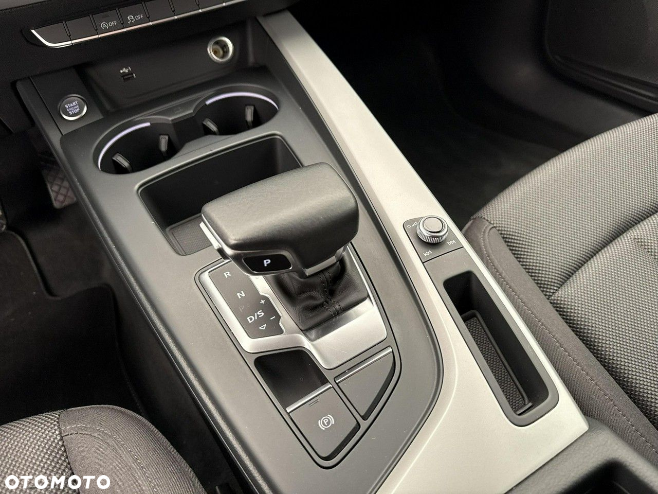 Audi A4 35 TFSI S tronic - 16