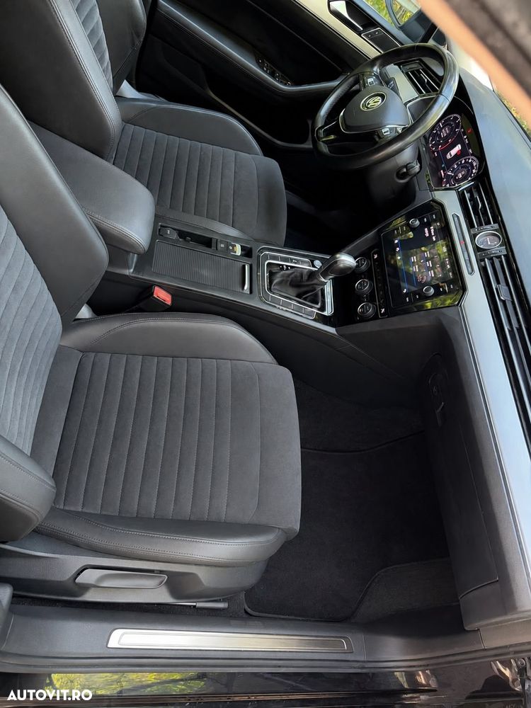 Volkswagen Passat 2.0 TDI SCR DSG Highline - 8
