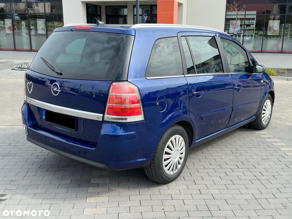 Opel Zafira 1.8 - 4