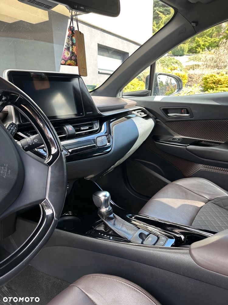 Toyota C-HR 1.8 Hybrid Prestige - 3