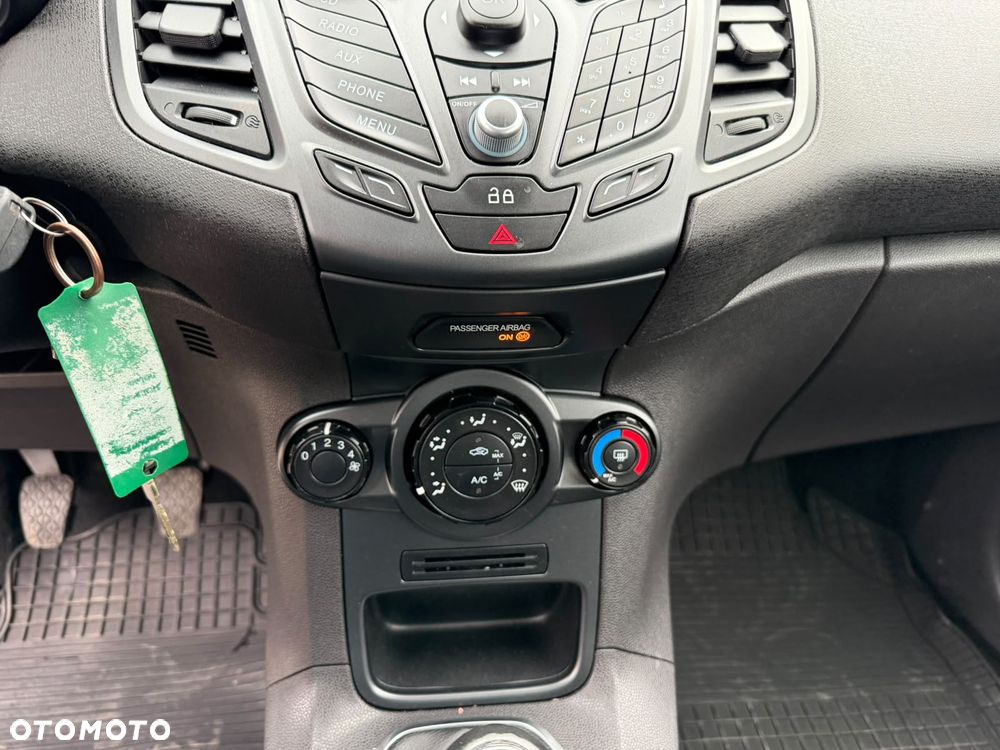 Ford Fiesta 1.25 SYNC Edition - 14