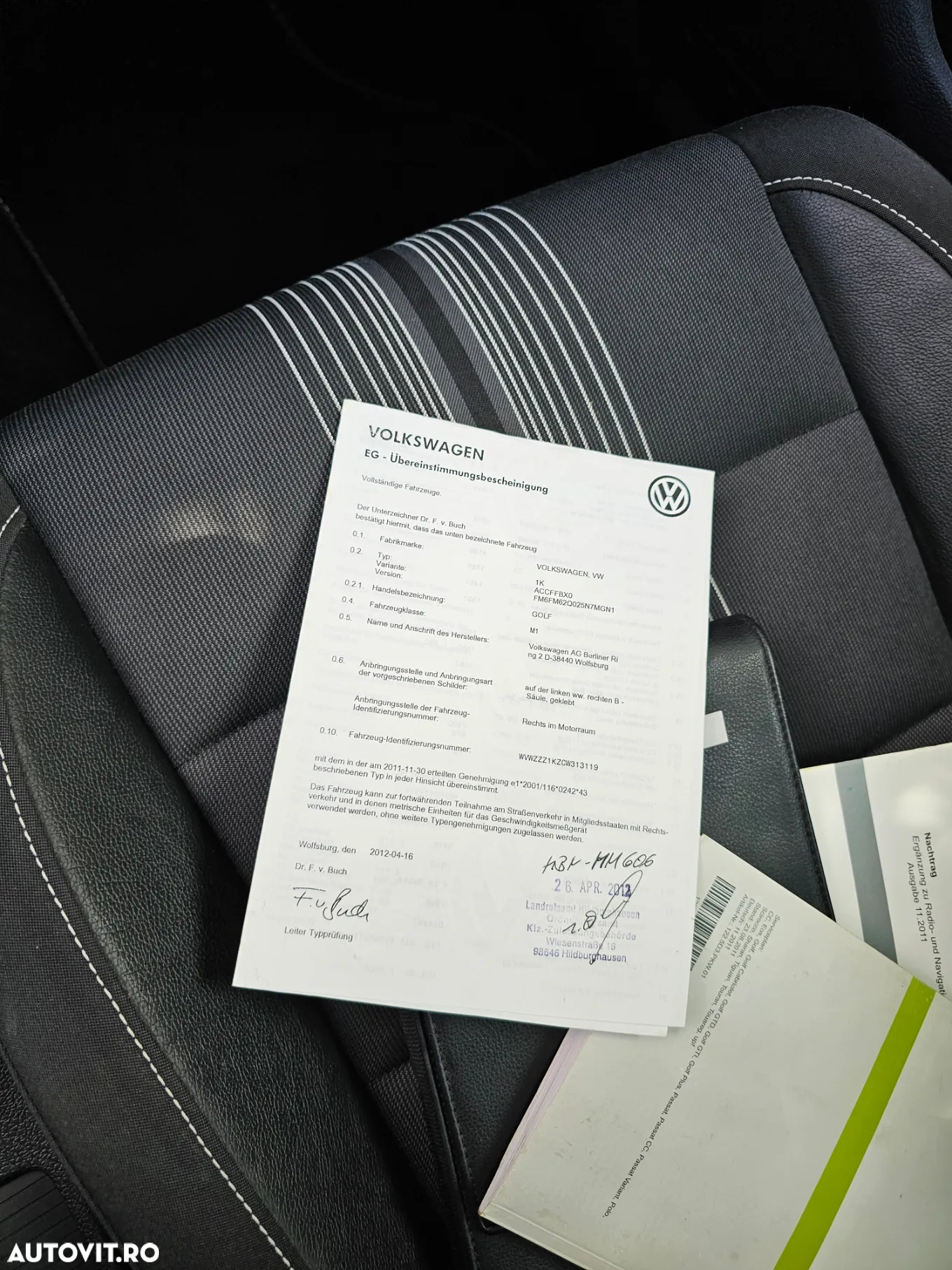 Volkswagen Golf - 40