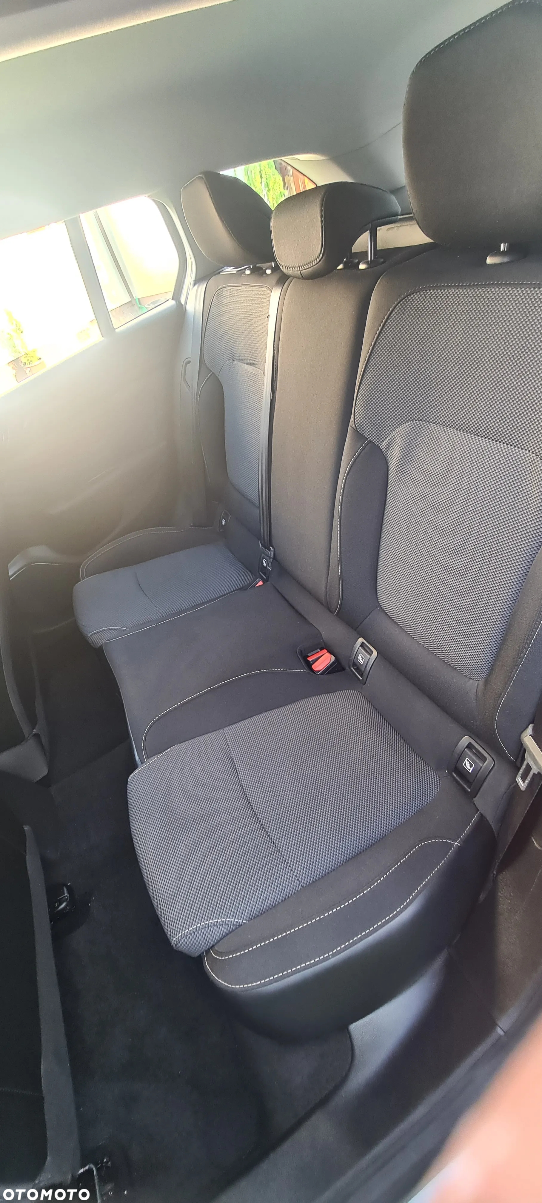 Renault Megane Grandtour ENERGY TCe 100 LIFE - 21