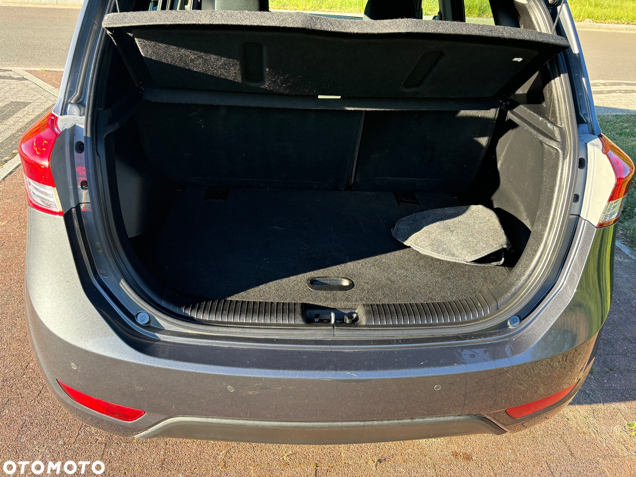 Hyundai ix20 1.4 blue Comfort - 5