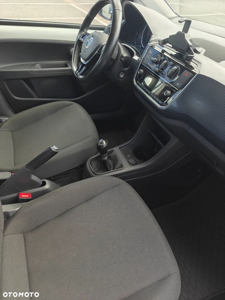 Volkswagen up! 1.0 move - 15