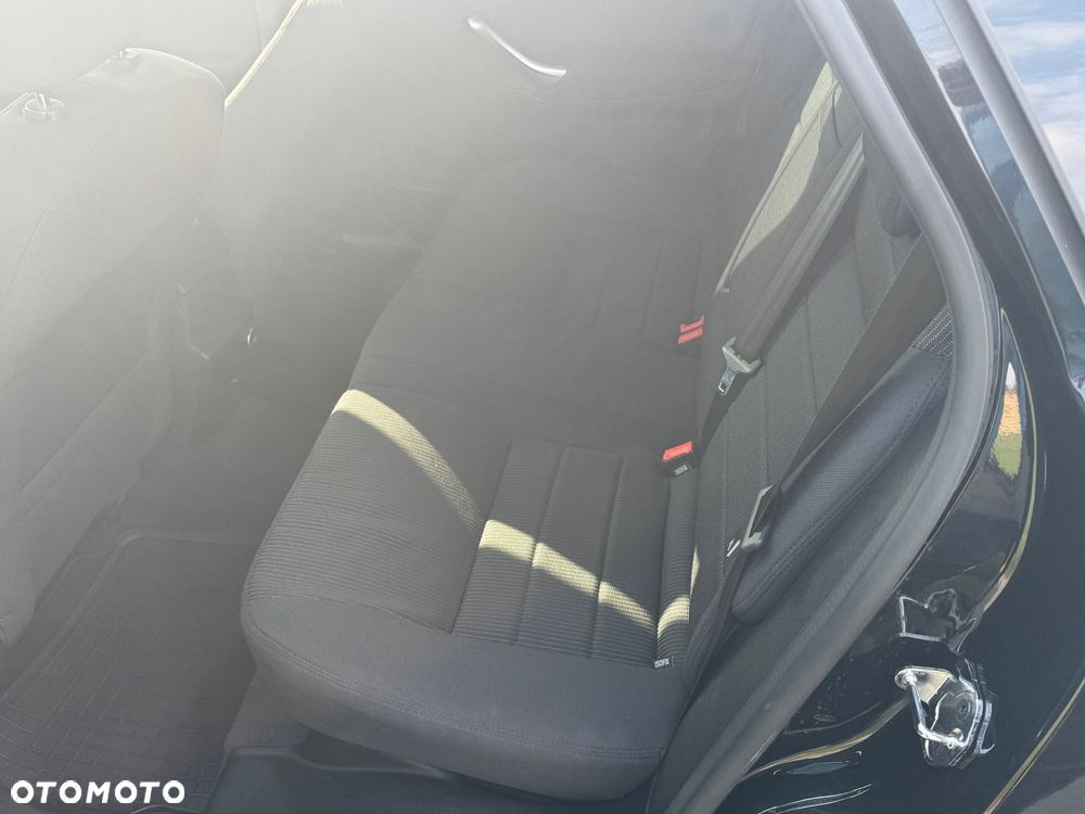 Ford Mondeo 1.6 TDCi Platinium X Plus (Titanium) - 9