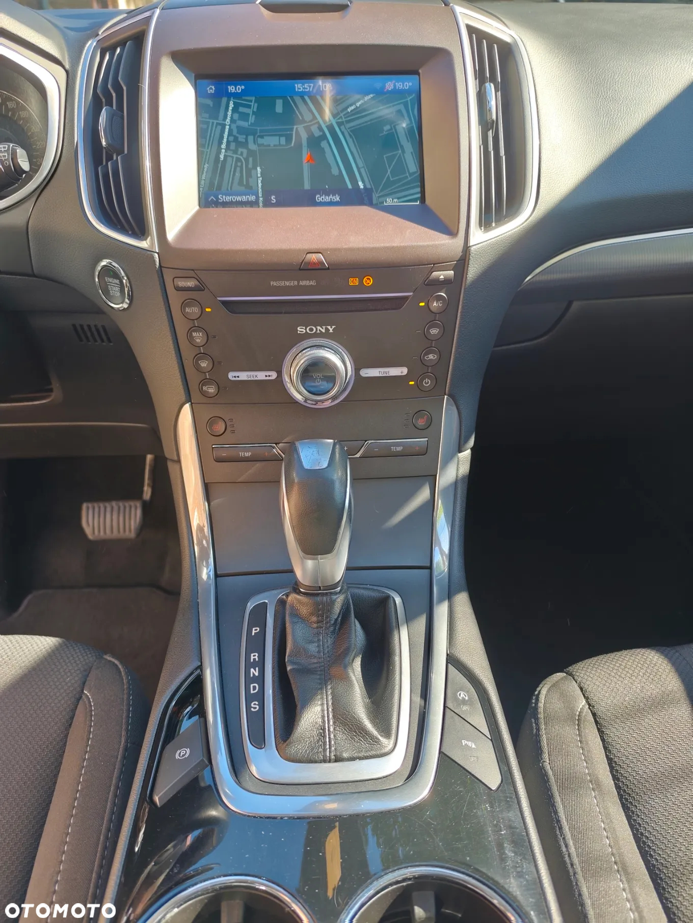 Ford S-Max 2.0 TDCi Bi-Turbo Titanium PowerShift - 18