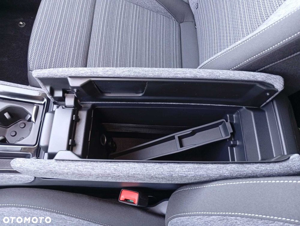 Skoda Superb 2.0 TDI SCR 4x4 Edition 130 DSG - 15