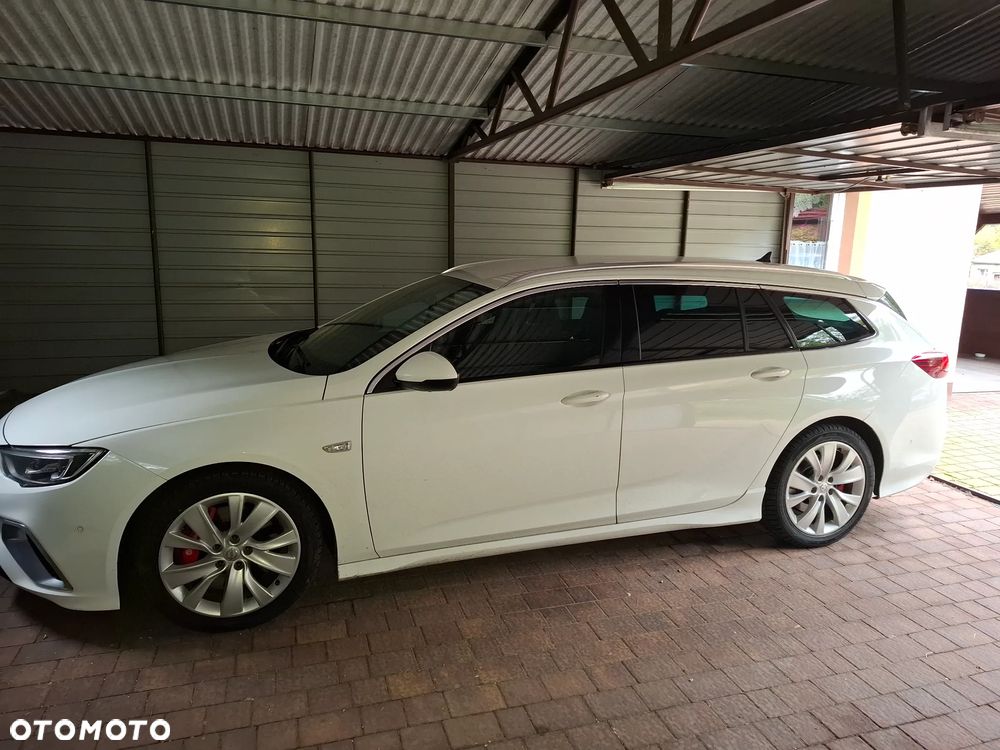 Opel Insignia 2.0 CDTI 4x4 GSi S&S - 3