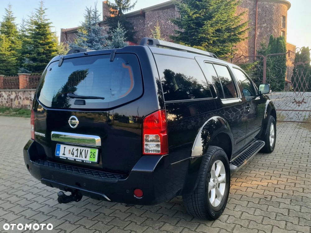 Nissan Pathfinder 2.5 dCi Platinum - 6