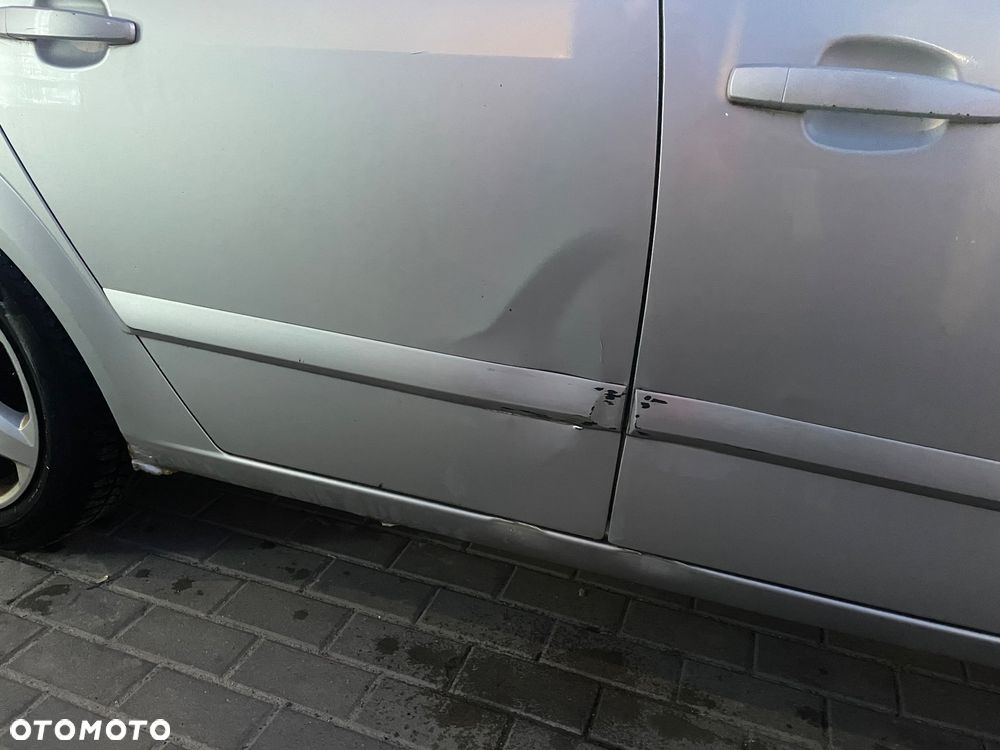 Opel Astra 2008 photo 4