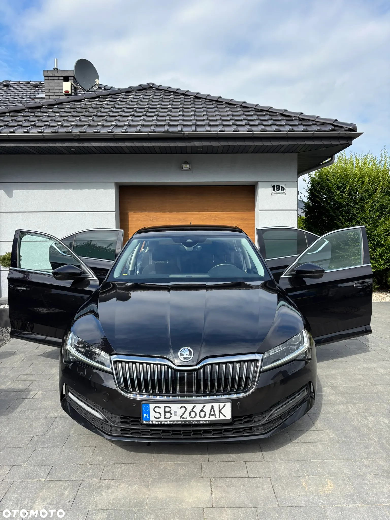 Skoda Superb 2.0 TSI Ambition DSG - 4