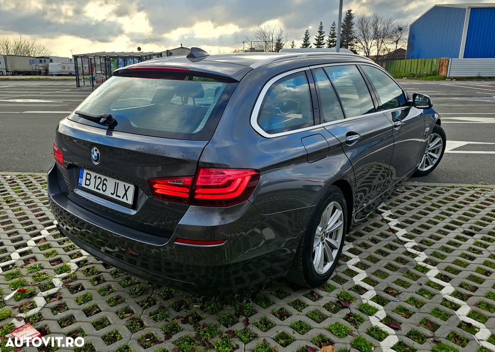 BMW Seria 5 520d Touring Aut. - 3