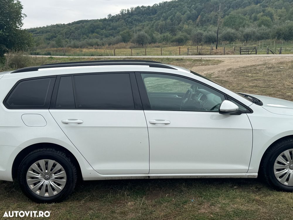 Volkswagen Golf 1.6 TDI BMT Comfortline - 15