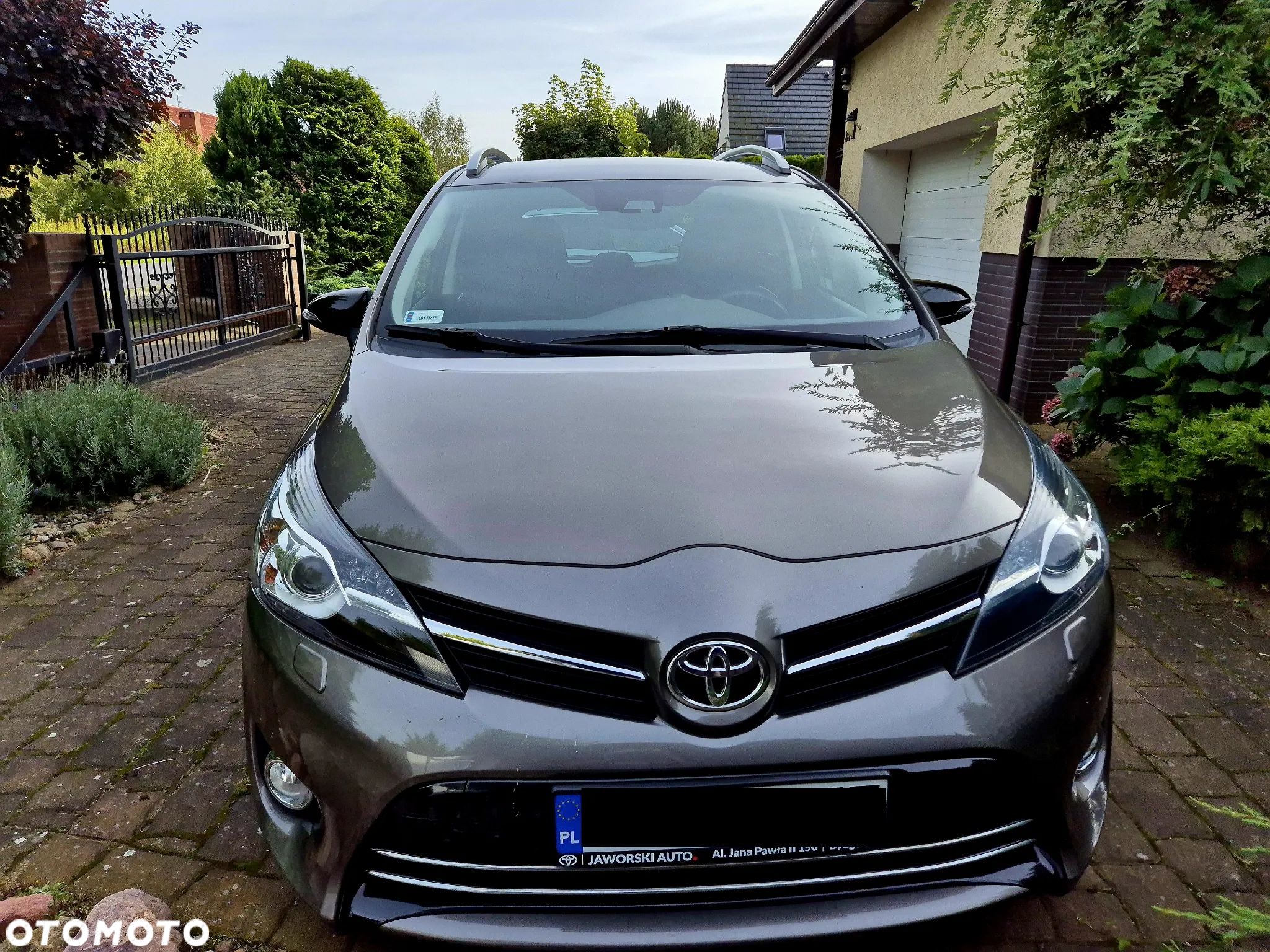 Toyota Verso 1.8 Premium 7os EU6 - 1