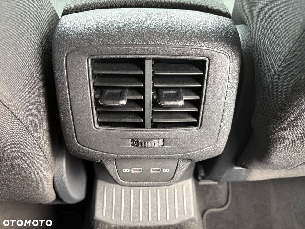 Volkswagen T-Roc 1.5 TSI Style DSG - 12
