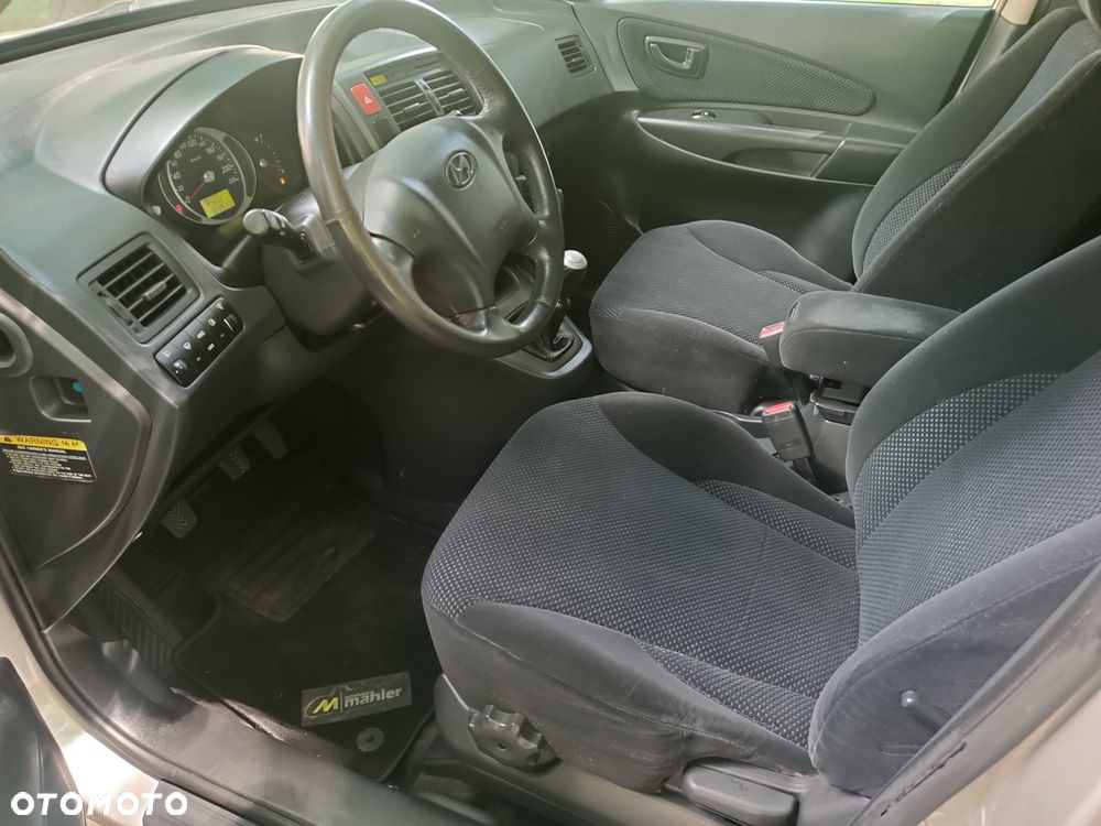 Hyundai Tucson 2.0 4WD GLS - 7