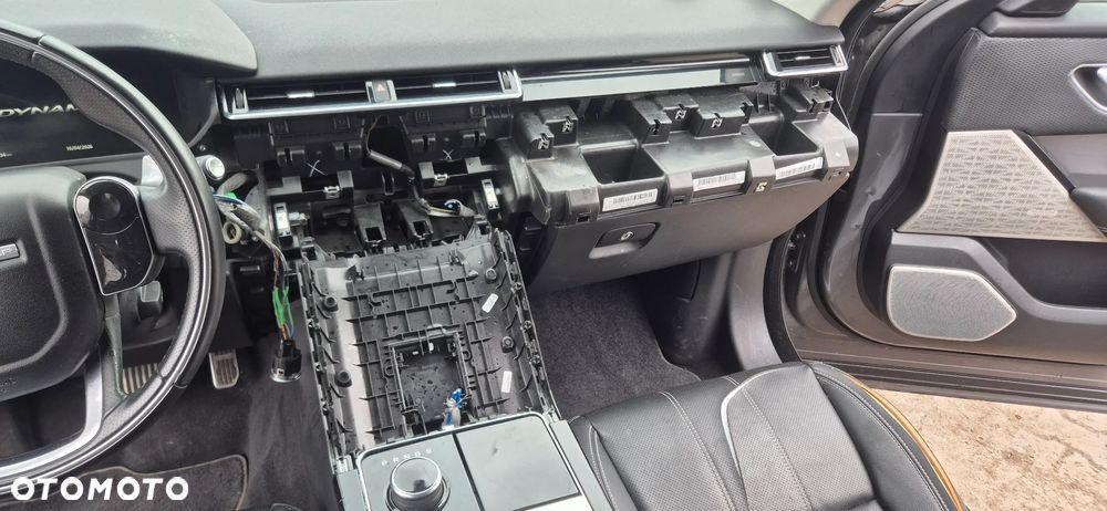 Land Rover Range Rover Velar 2.0 SD4 R-Dynamic SE - 21