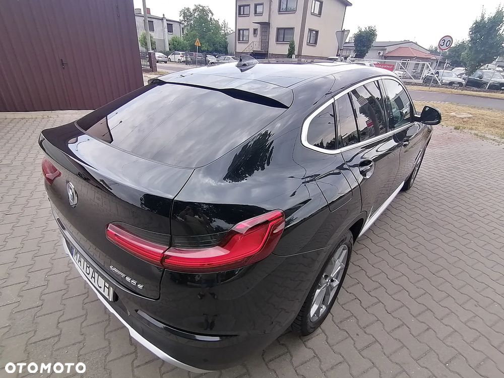 BMW X4 xDrive20d xLine sport - 20