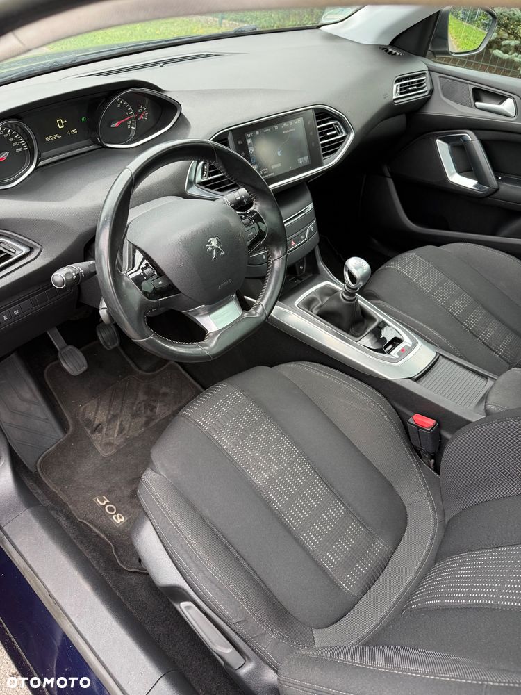 Peugeot 308 2.0 HDi Active - 13