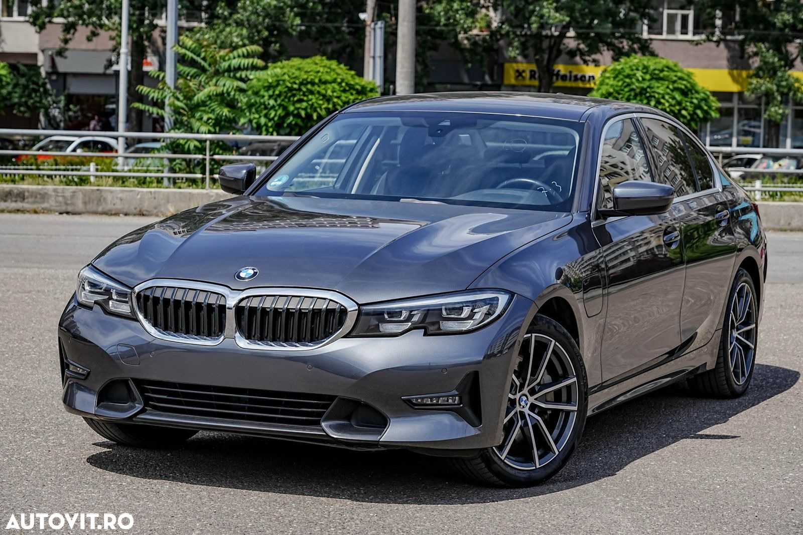 BMW Seria 3 330e AT PHEV - 2