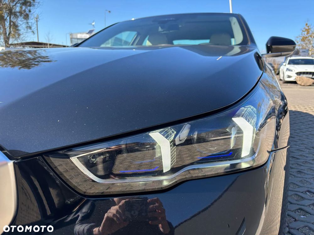 BMW Seria 5 520d xDrive - 8