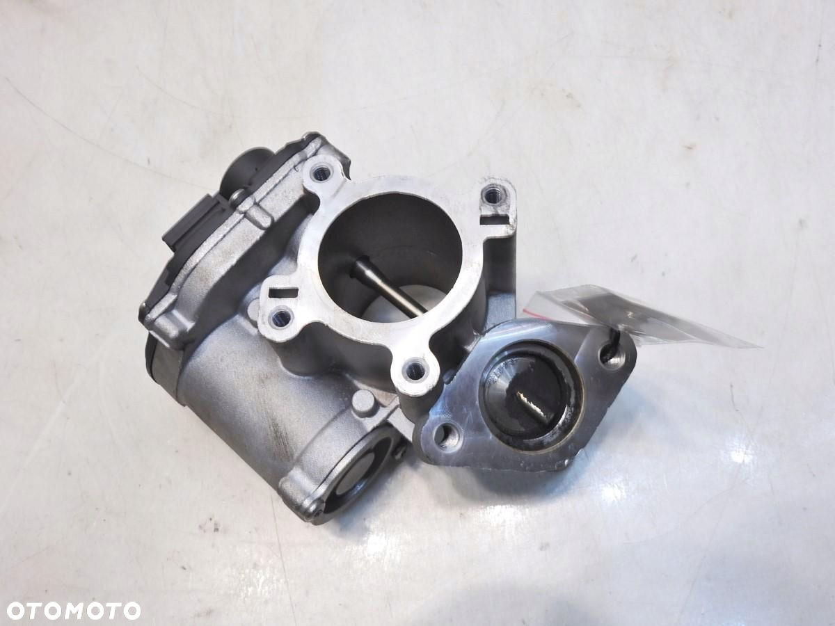 ZAWÓR EGR RENAULT LAGUNA III 2.0 DCI - 5