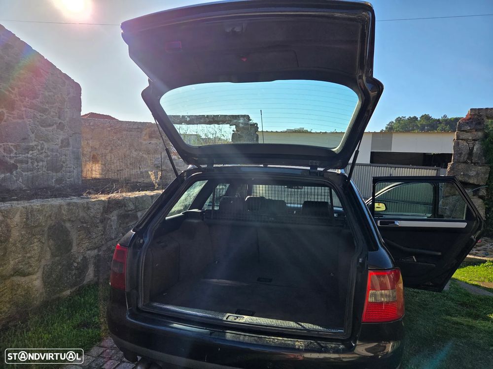 Audi A6 Avant 1.9 TDi S-line - 13