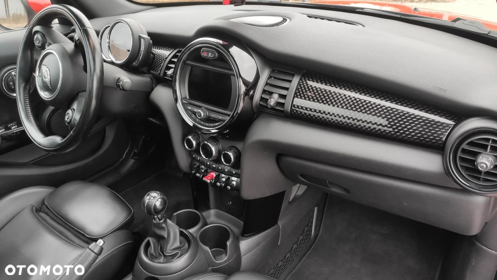 MINI Cooper S Standard - 17