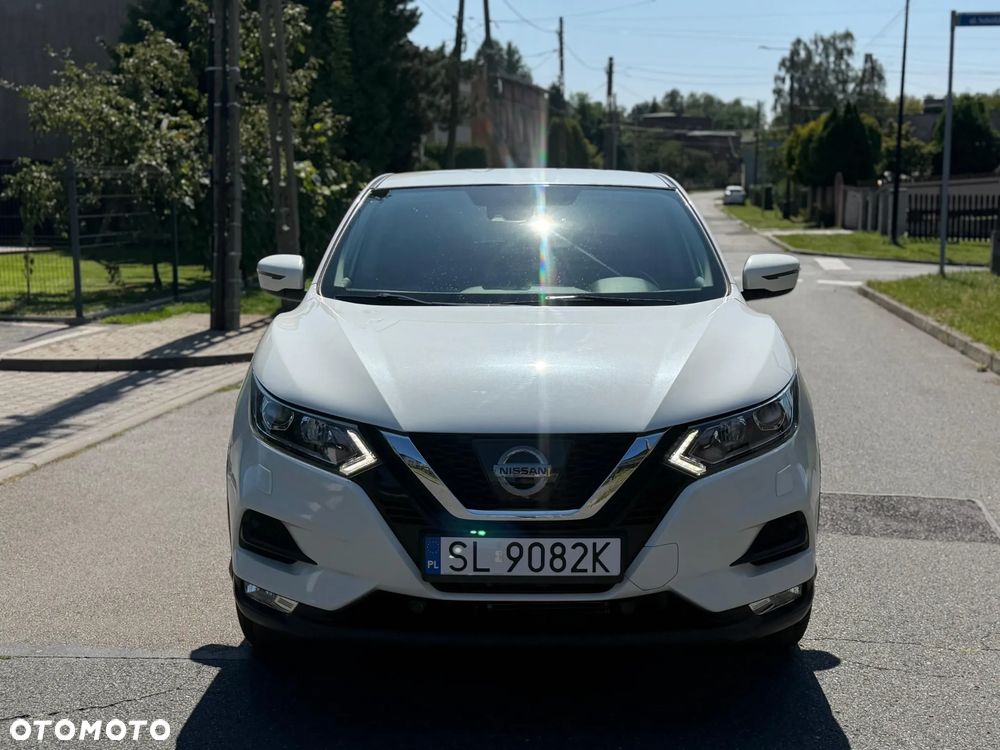 Nissan Qashqai 1.2 DIG-T Xtronic ACENTA - 2