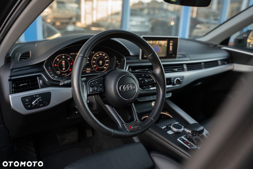 Audi A4 Avant 2.0 TDI ultra S tronic sport - 22