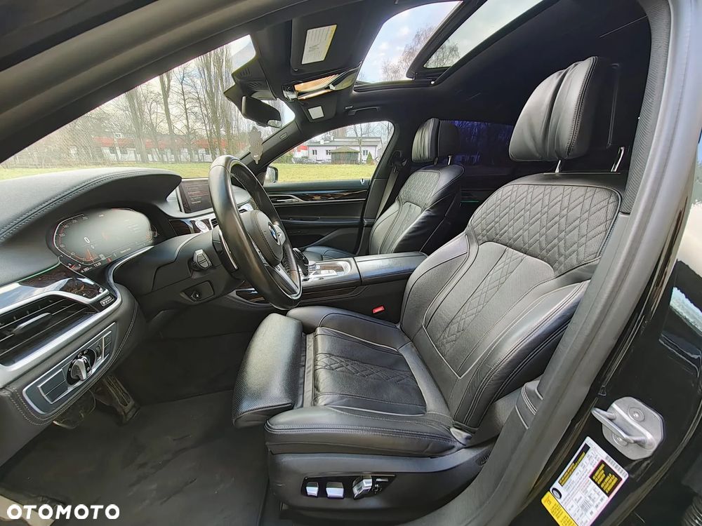BMW Seria 7 740Li - 10