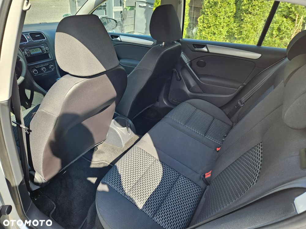 Volkswagen Golf 1.6 Team - 9
