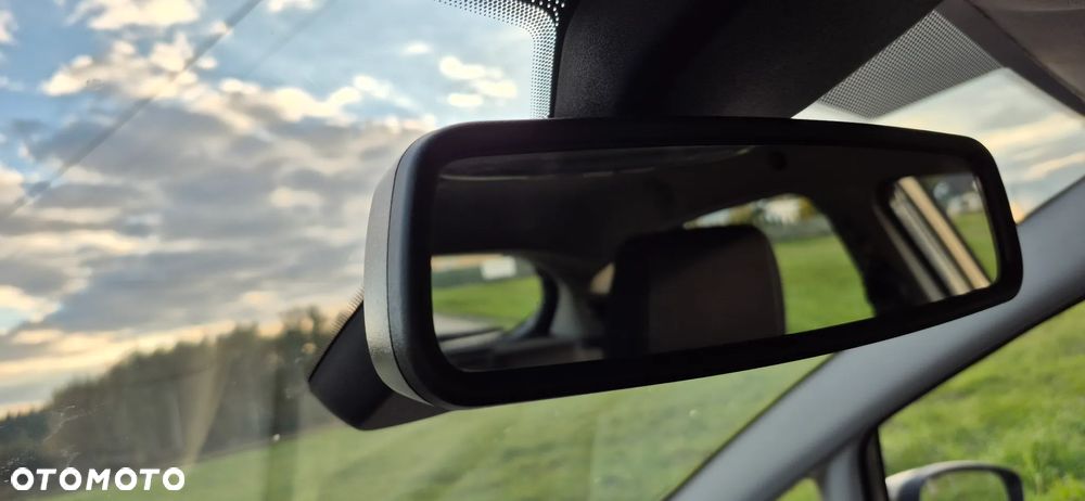 Ford Fiesta 1.6 TDCi Platinium X - 22