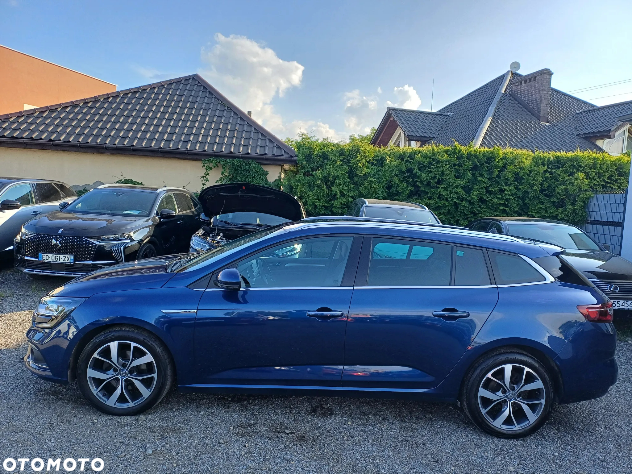 Renault Megane Grandtour ENERGY TCe 130 BOSE EDITION - 3