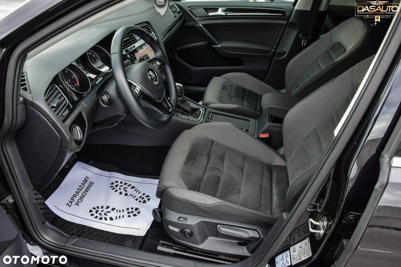 Volkswagen Golf - 18