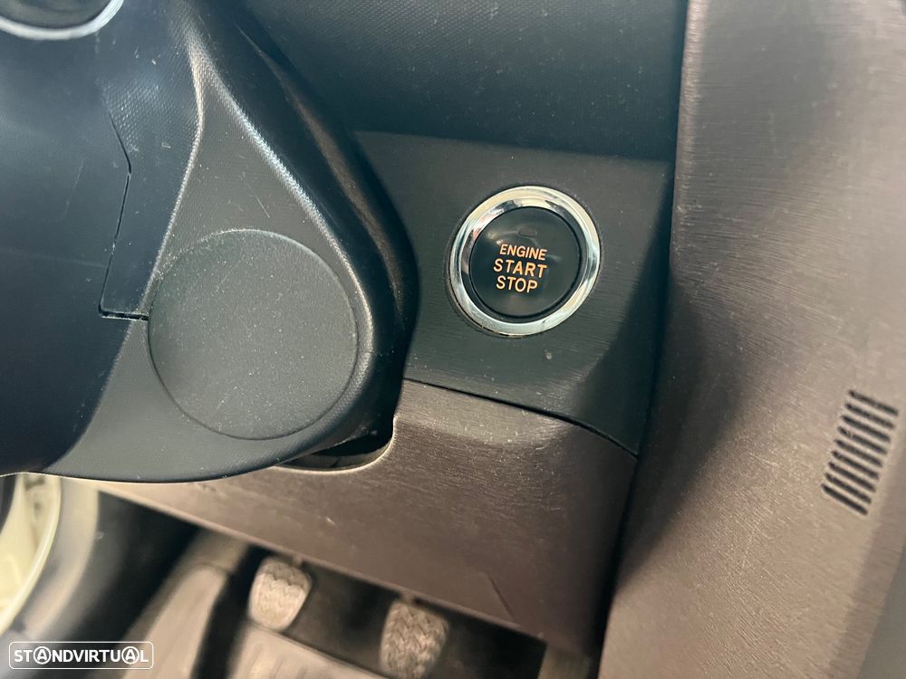 Toyota iQ 1.0 VVT-i Essential+AC - 20