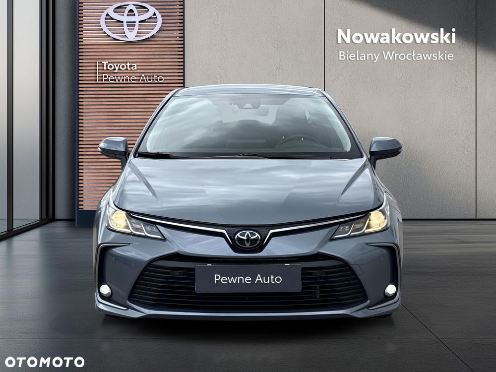 Toyota Corolla - 6