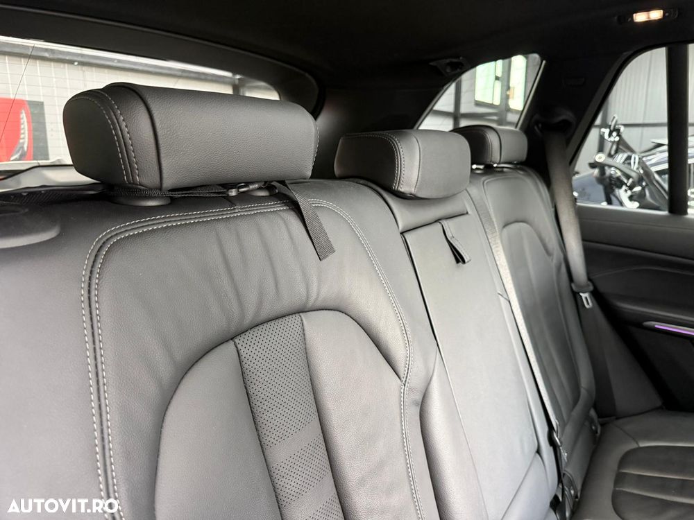 BMW X5 xDrive45e AT PHEV - 34