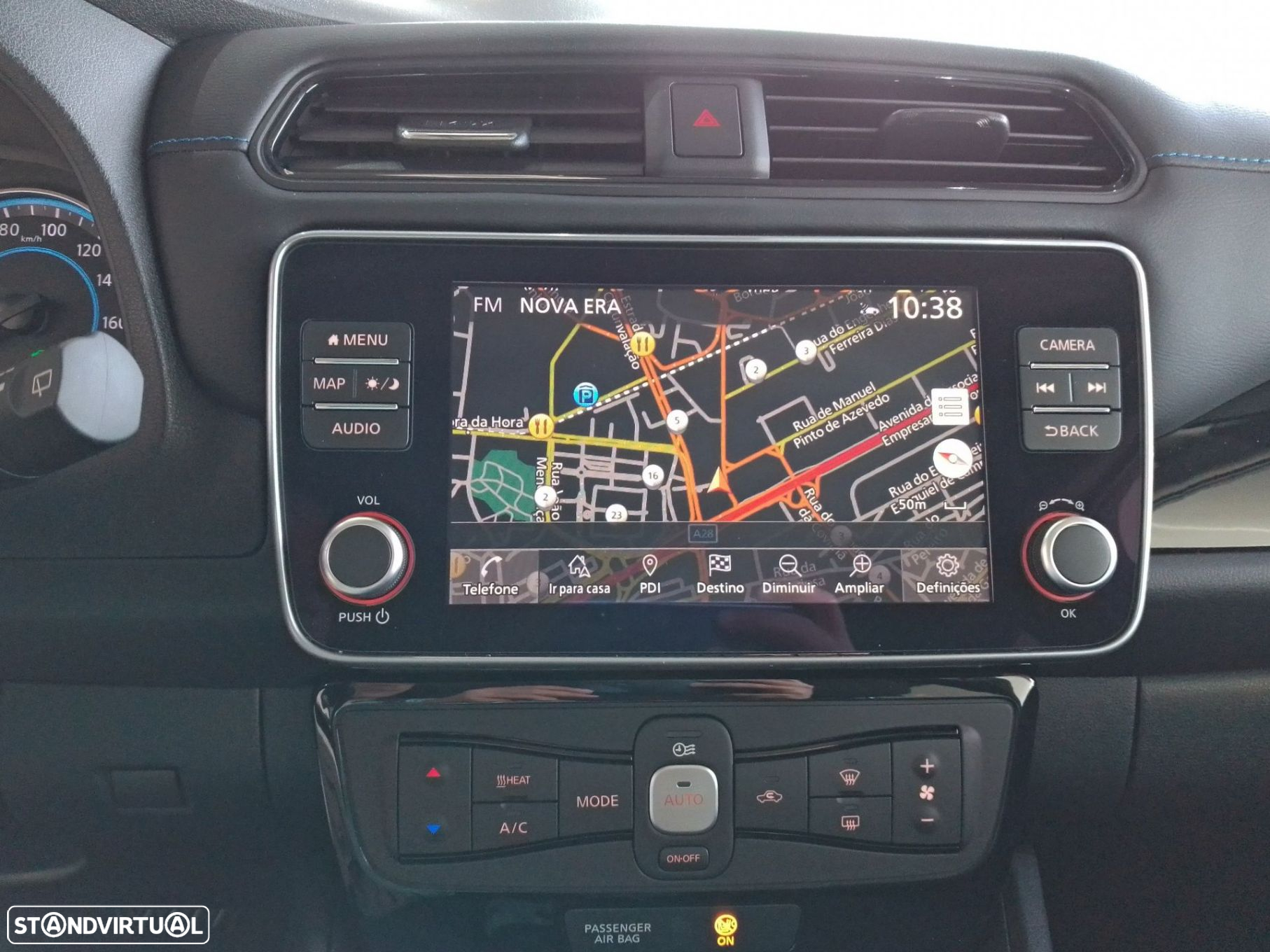 Nissan Leaf N-Connecta - 9