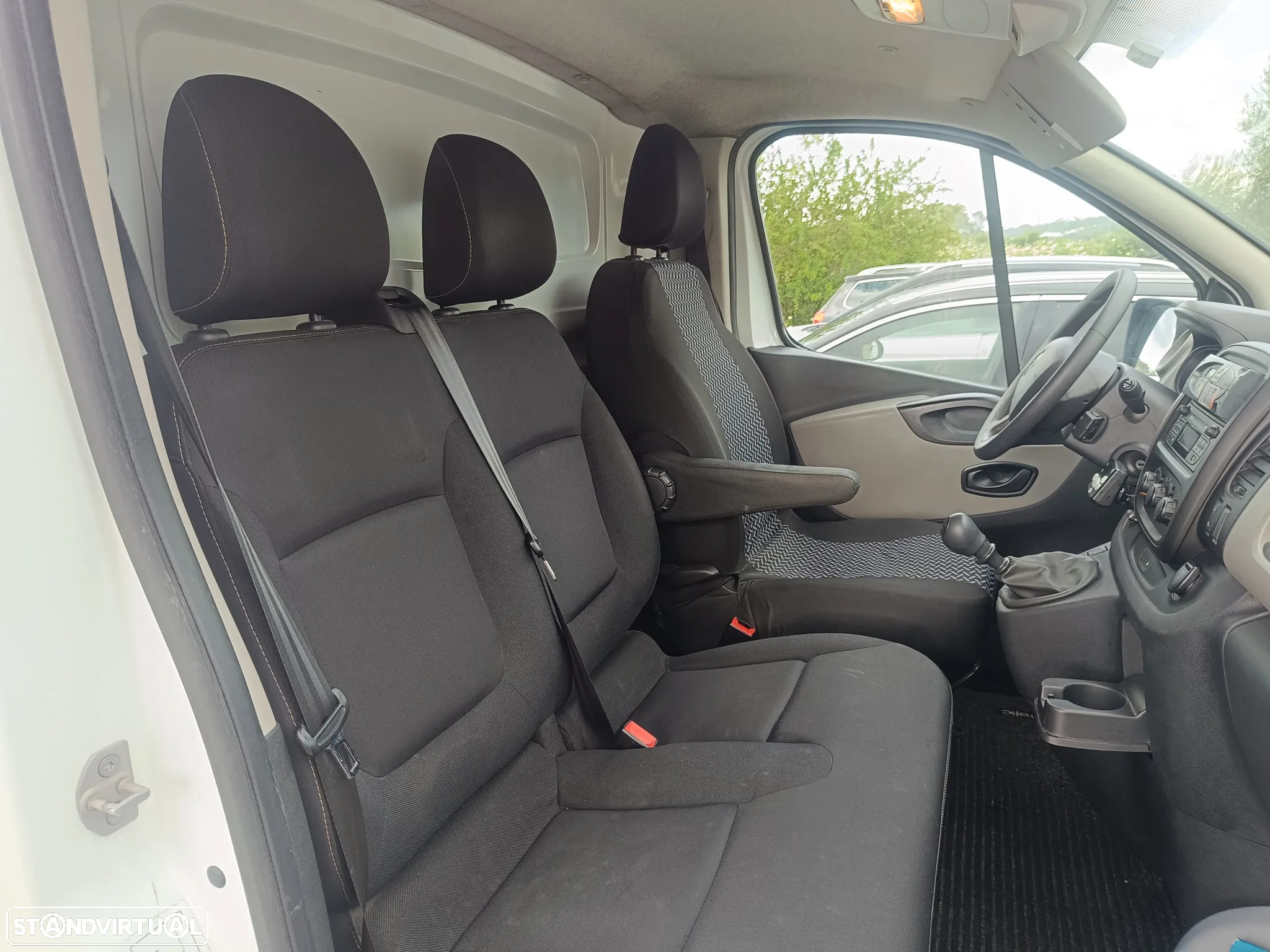 Renault Trafic - 7