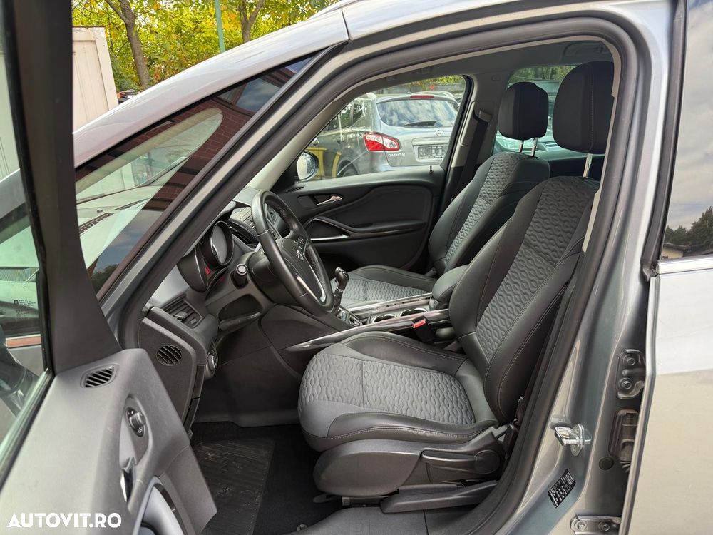 Opel Zafira Tourer 2.0 CDTI ECOTEC Cosmo - 10
